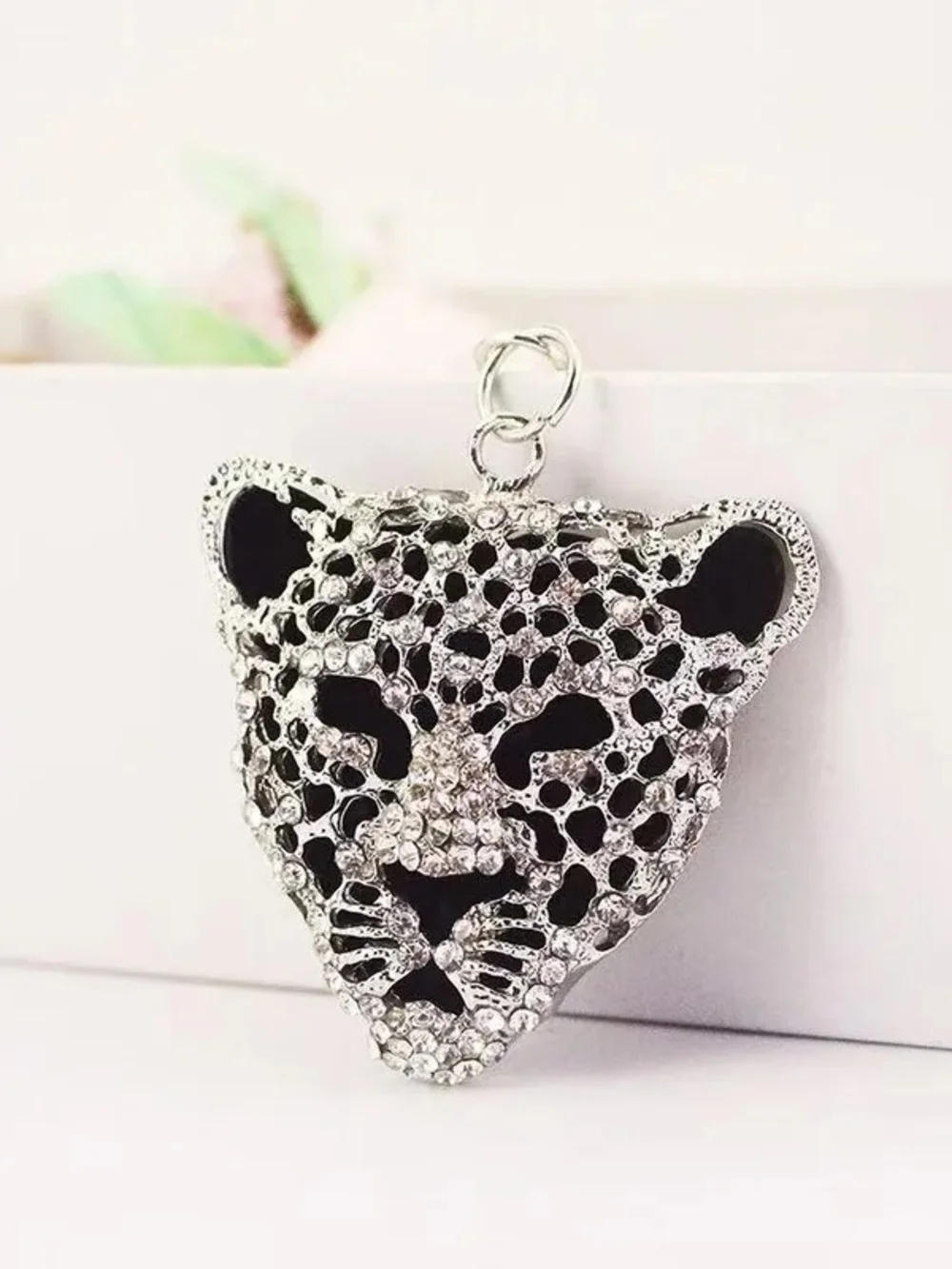 Silver Plated Diamond stud Leopard Head Keychain